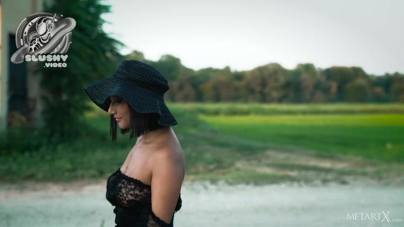 MetArtX The Straw Hat 2 Model Alika Penagos